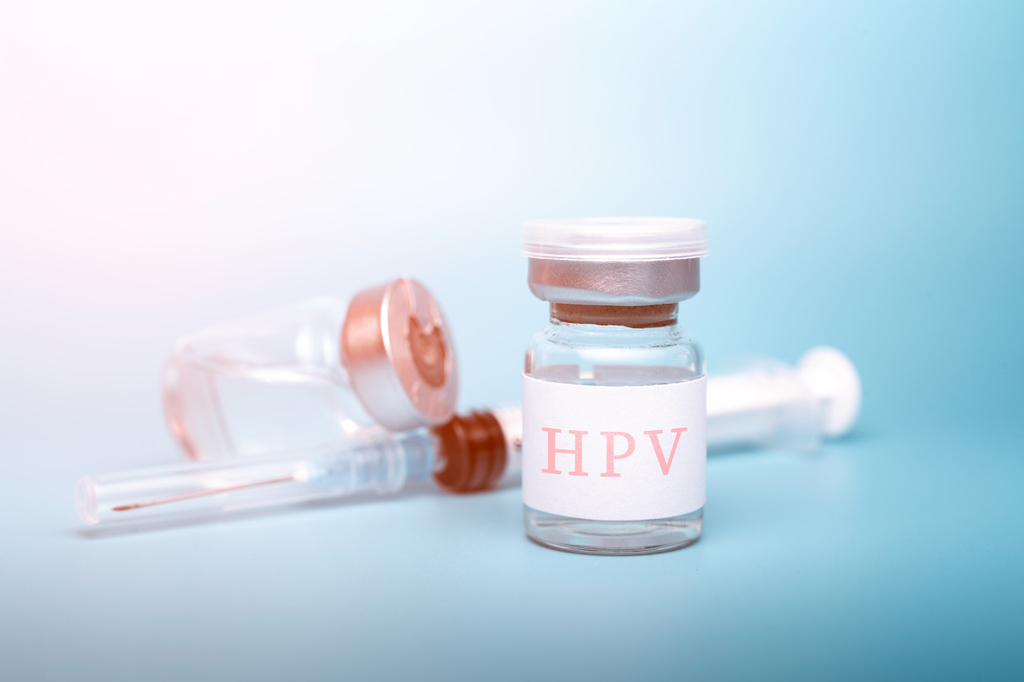 13-year-old girls will soon receive free HPV shots