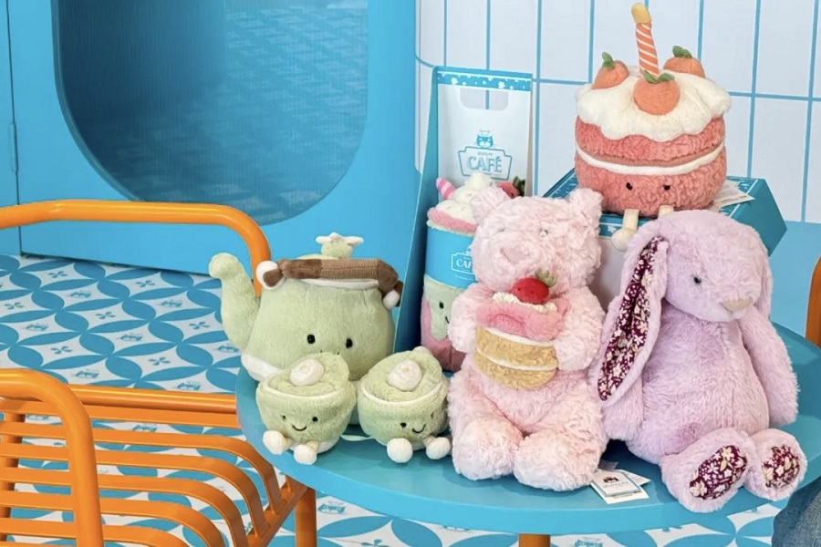 Jellycat Cafe returns to Shanghai with new pop-up at Plaza 66