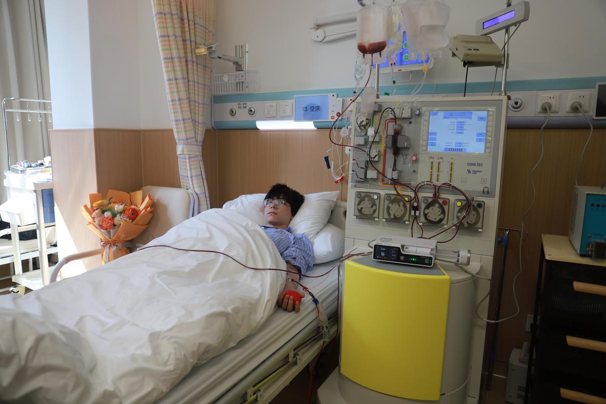 Shanghai student donates hematopoietic stem cells.jpeg