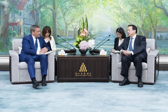 图片6.jpg 图片6.jpg