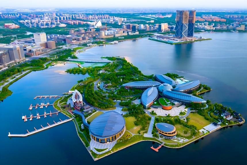 Digital comprehensive bonded zone launched in Lin-gang Special Area