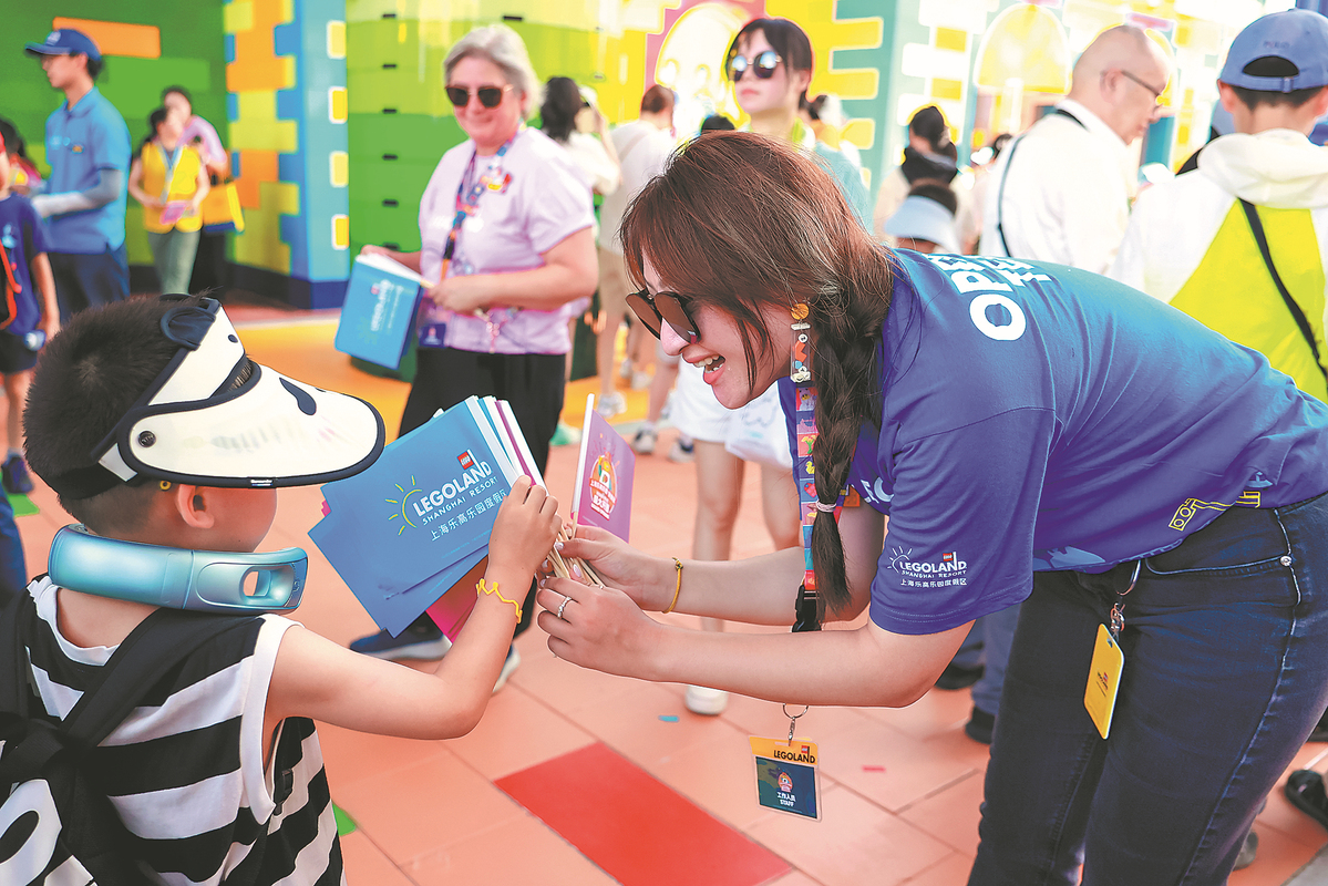 Lego doubling down on China market.jpeg