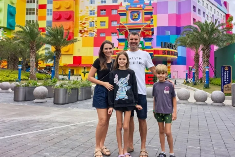 Shanghai sees 50% surge in foreign tourists in Jan-Nov