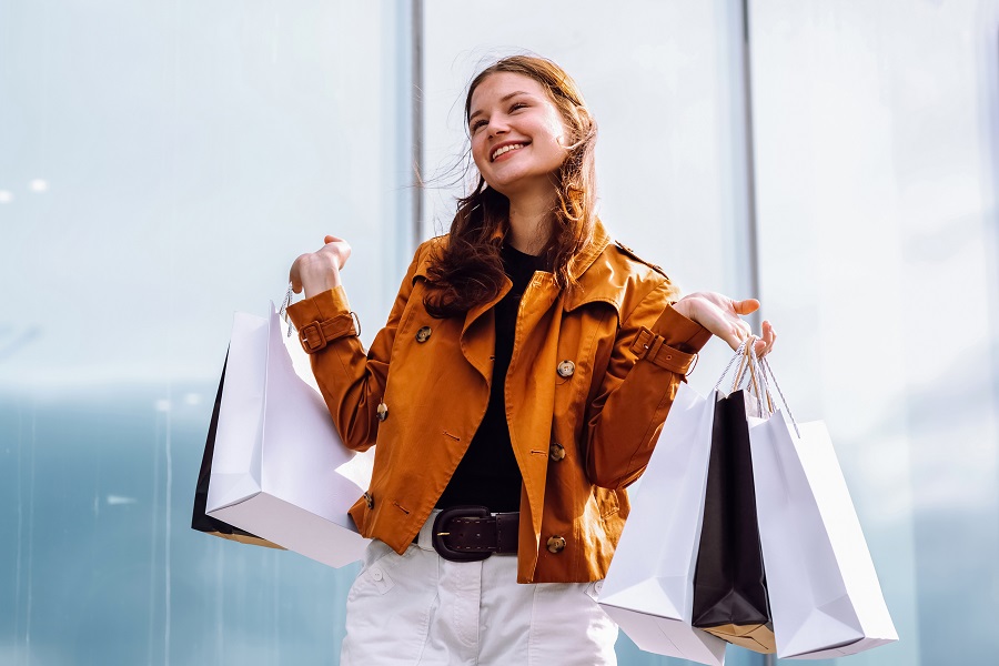 Refund-upon-purchase service for overseas visitors