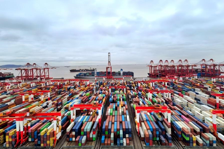 Shanghai's total trade value jumps 3.4% to $360b in first seven months