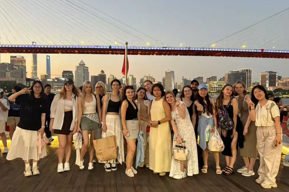 Sanda University hosts international camp for cultural exploration-1.png