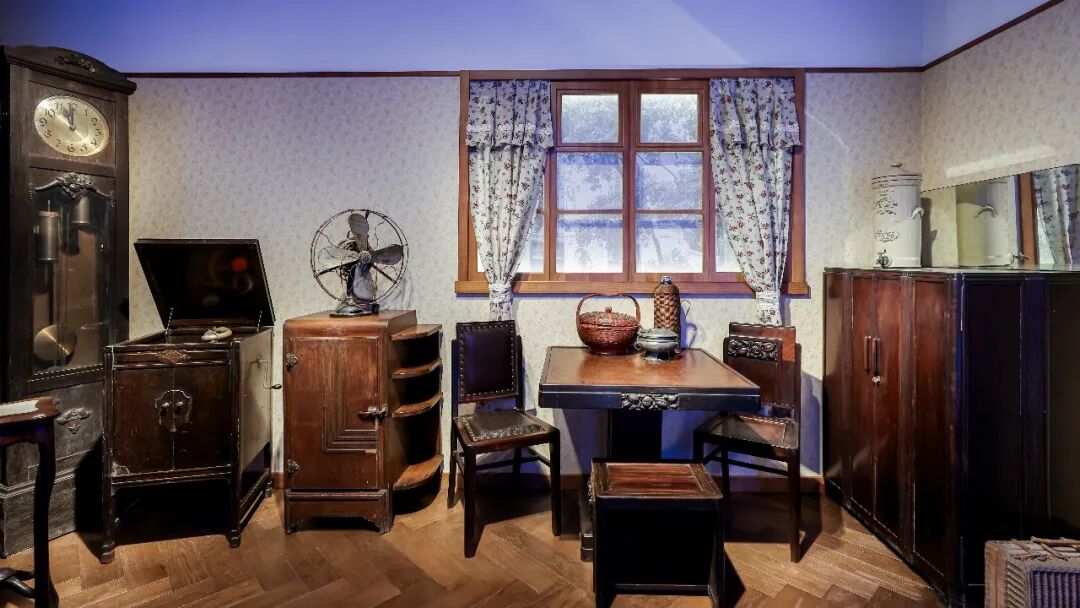 A selection of vintage furniture is on display at the exhibition.jpg