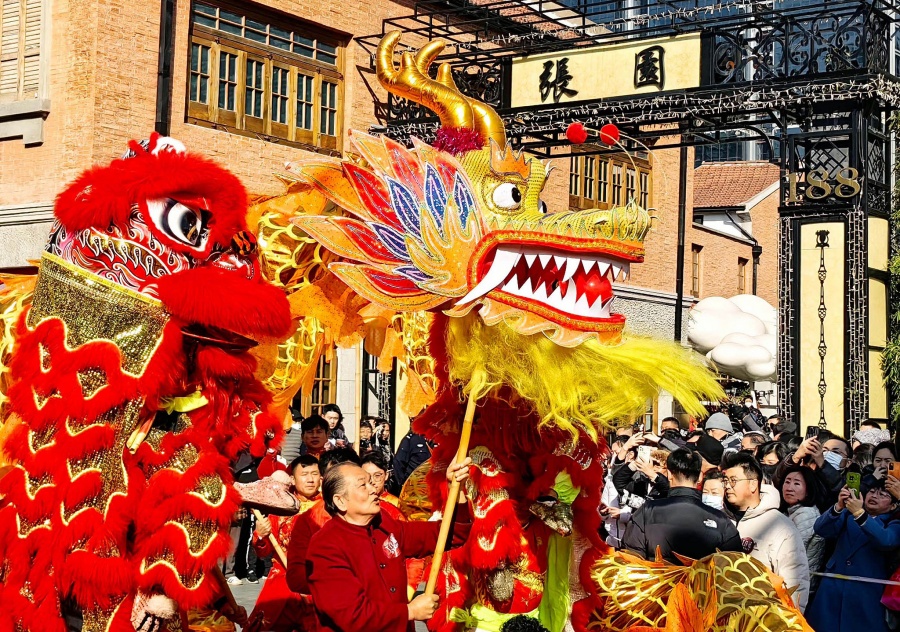 Explore the charm of Lantern Festival2.jpg