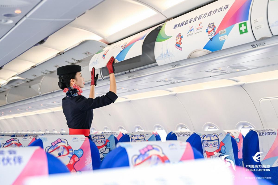 Airline enters spirit of Games with decorated jet5.jpg