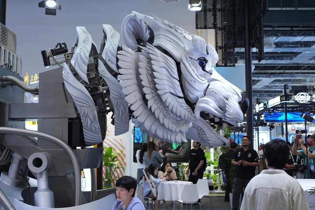 International award winners among Shanghai audience for World AI Conference3.jpeg