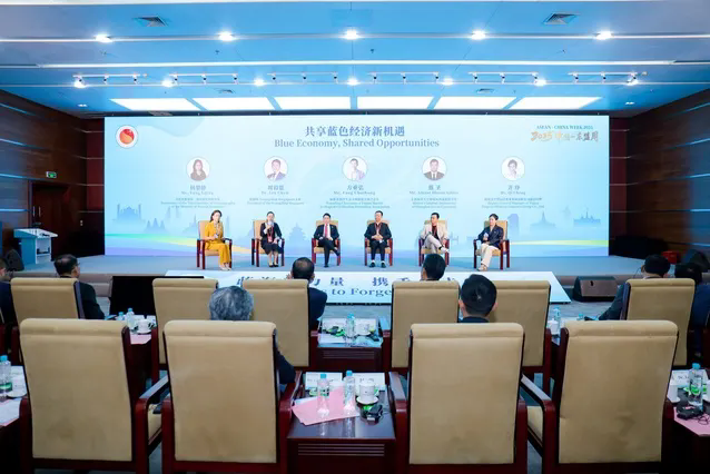 SHOU Indonesian student shares insights on marine cooperation at roundtable-2.png