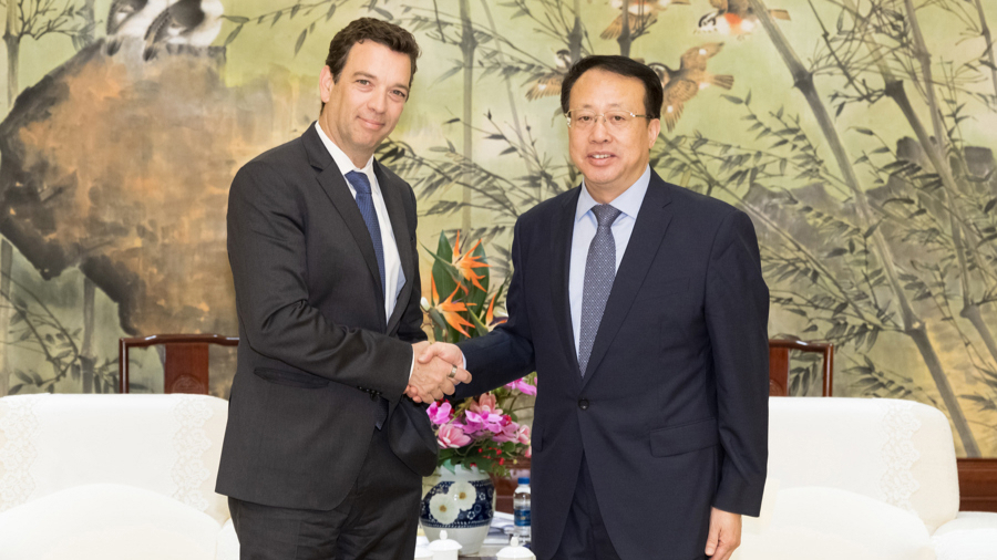 Shanghai mayor meets with international entrepreneurs