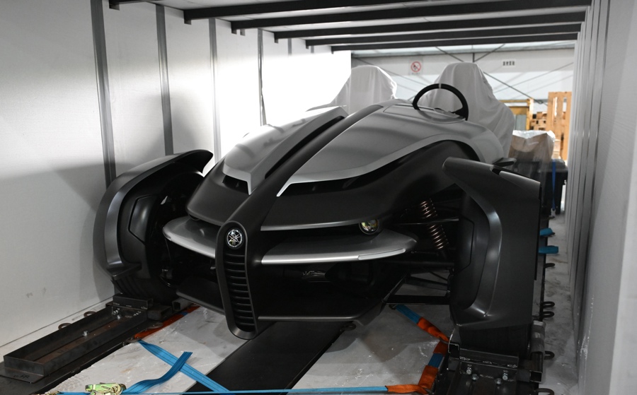 First inbound exhibit of 7th CIIE arrives in Shanghai