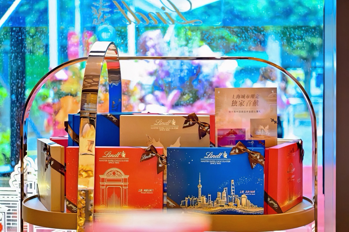 Lindt opens first store in China on Huaihai Road