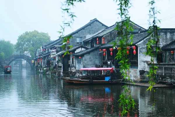 Explore the historical and cultural treasures of Jinshan