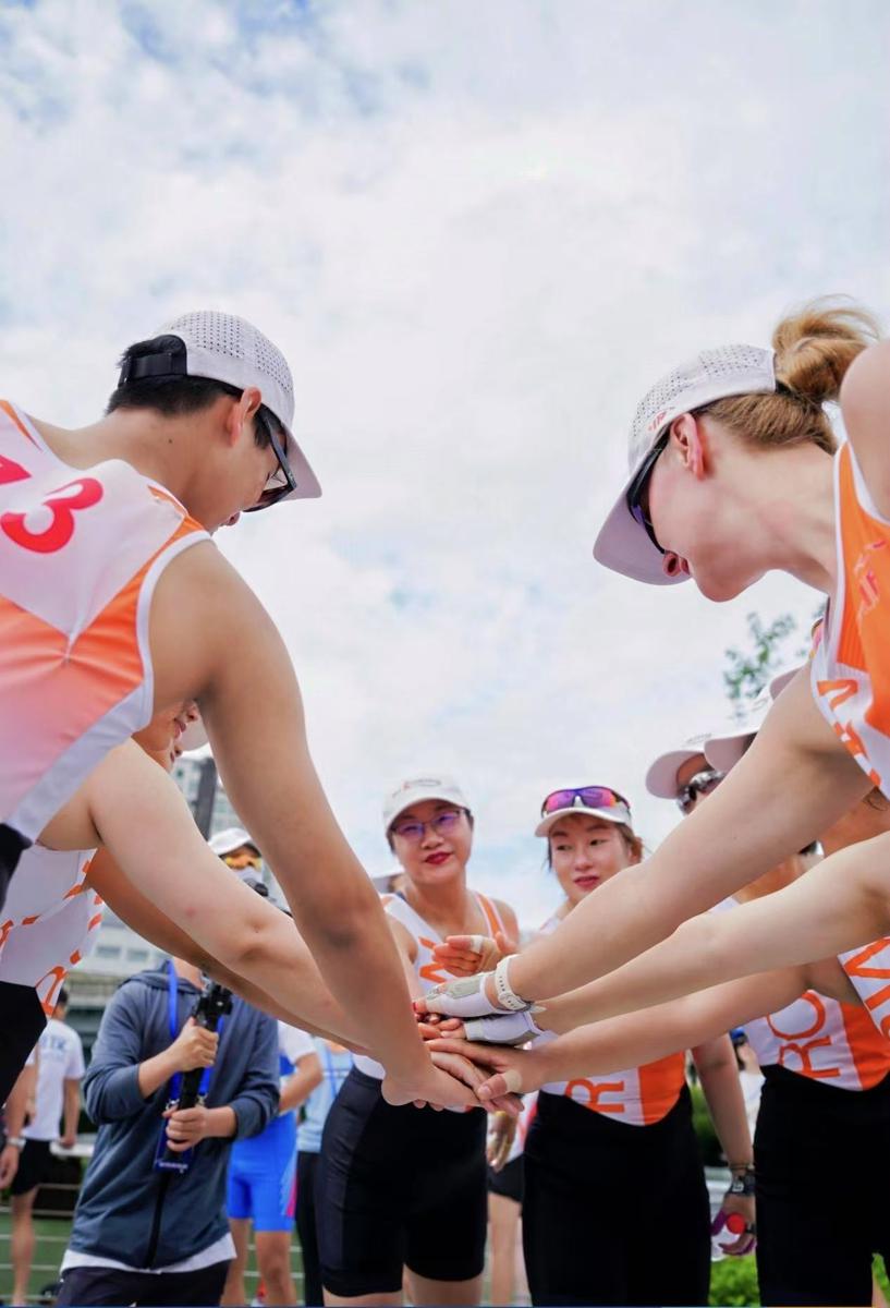 Regatta draws nearly 400 rowers to Suzhou Creek in Shanghai2.jpeg
