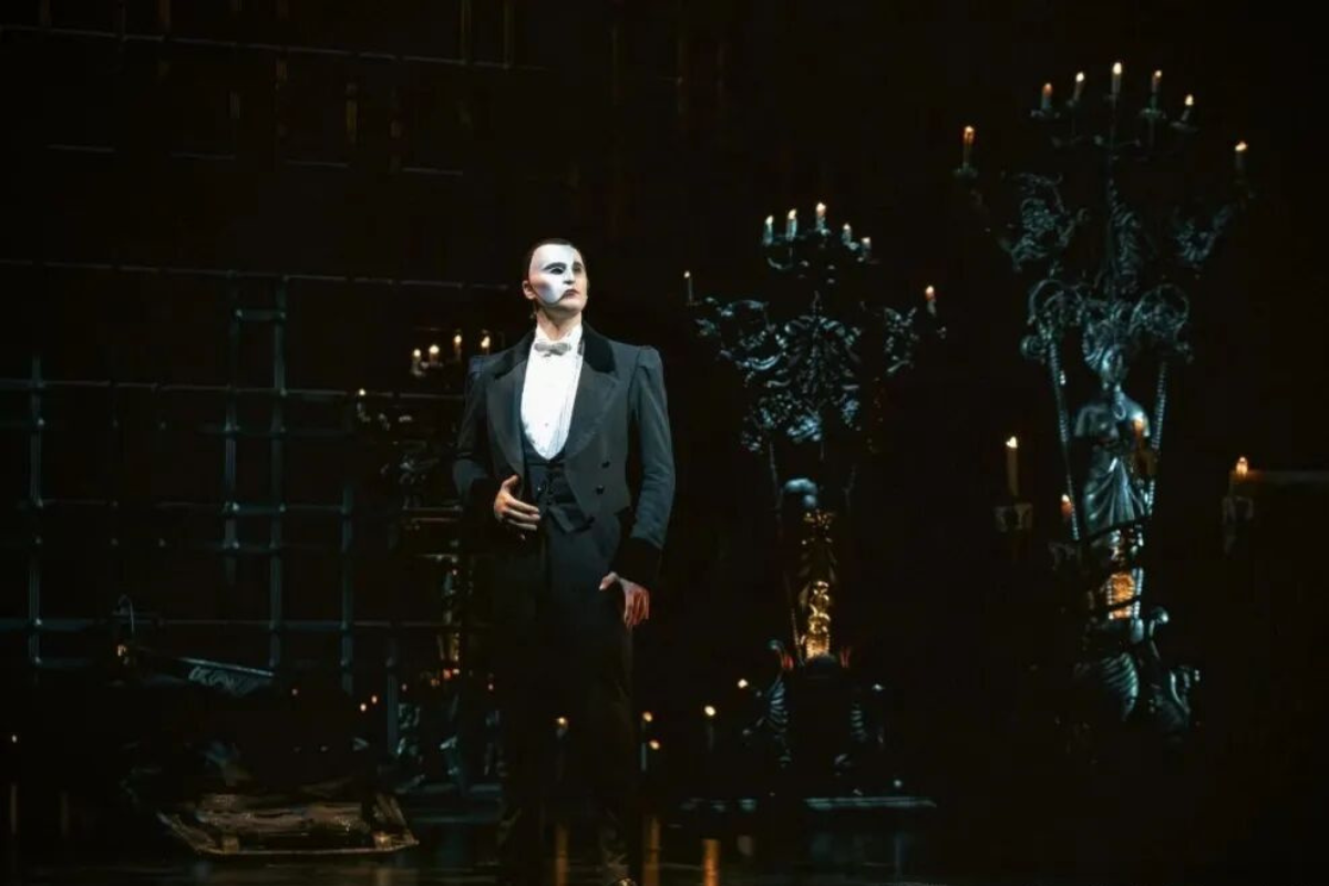 Phantom returns to Shanghai in a spectacular 40th anniversary run