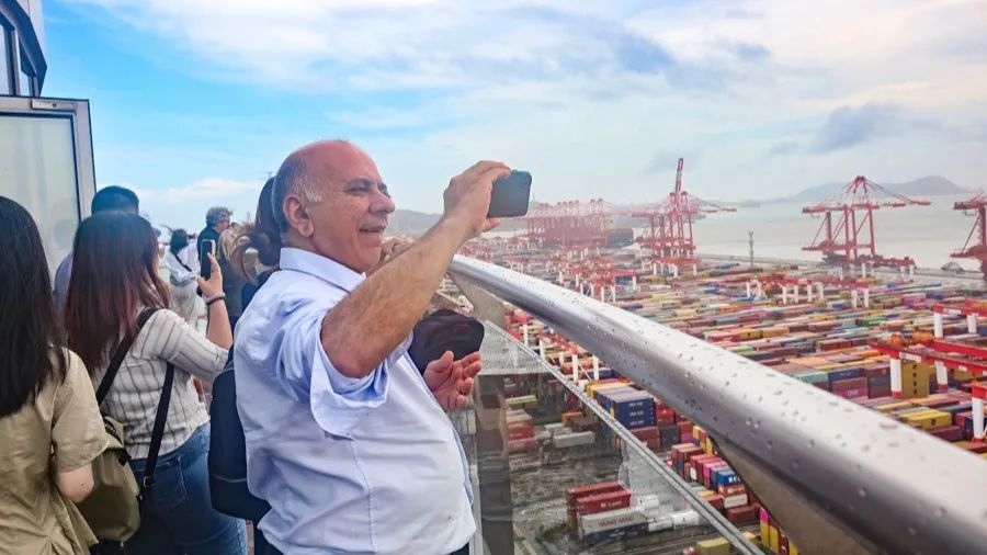 Global representatives hail Shanghai