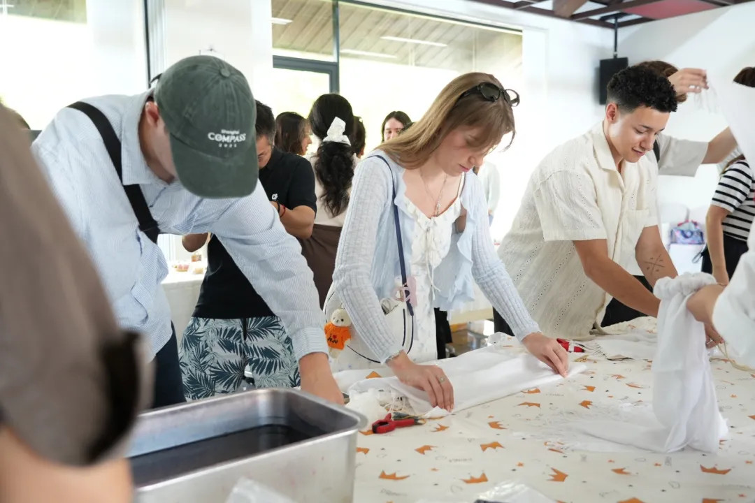 Expats discover charm of Qingpu's heritage, natural beauty