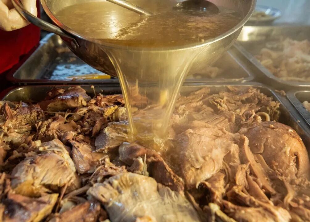 In traditional Chinese medicine, consuming lamb during the winter months is thought to help warm the body..jpg