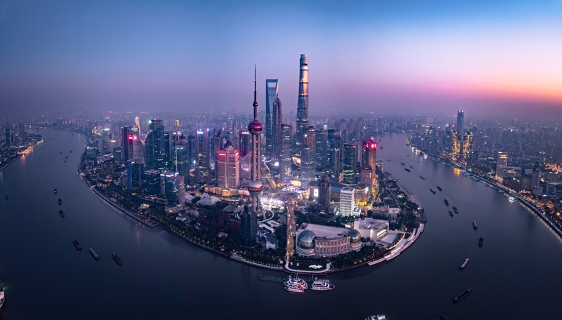 Global business leaders meet in Shanghai