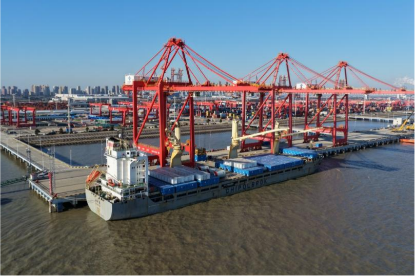 Yangtze River Delta's GDP exceeds Japan