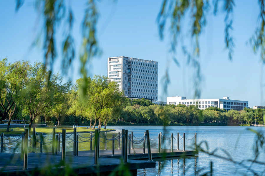 Donghua University3.jpg