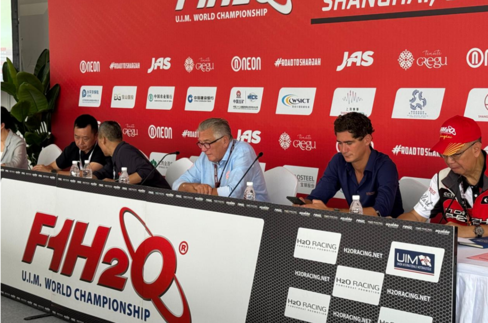 Powerboats splash into Shanghai as F1H2O kicks off-1.png