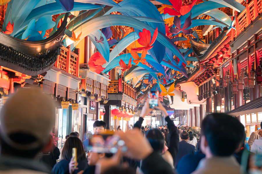 Yuyuan Garden Lantern Festival to light up Shanghai on New Year's Day