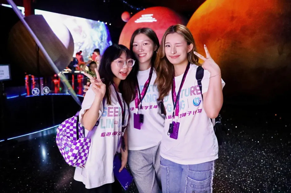 International students engage in futuristic journey in Lin-gang-2.png
