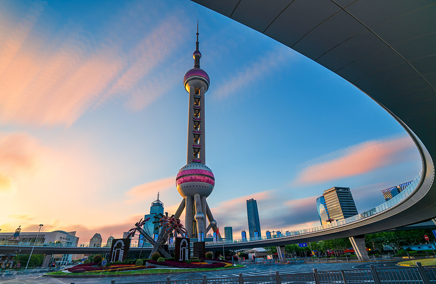 Oriental Pearl Tower.jpg