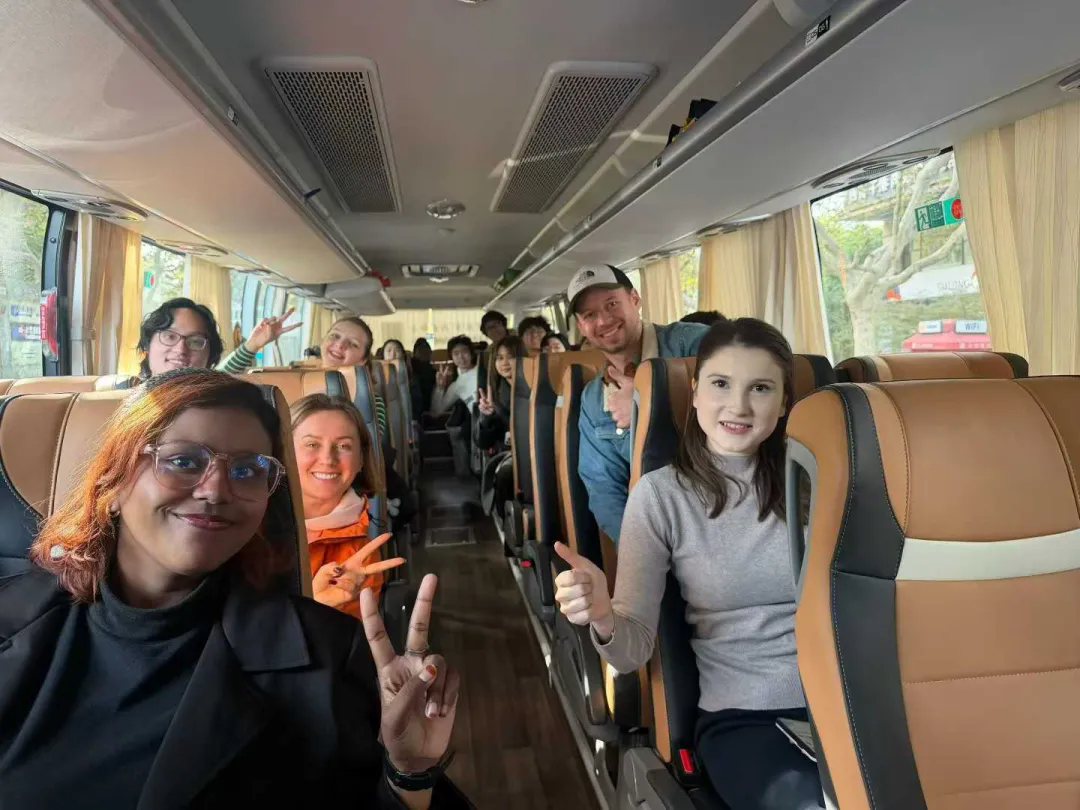 International students explore Shanghai