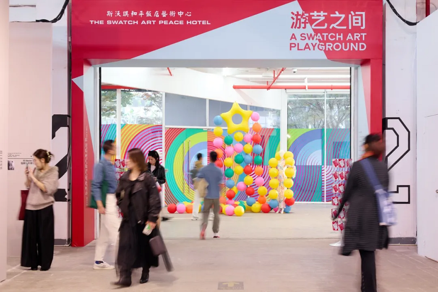 Art comes home: Exhibitions inside city's historic mansions