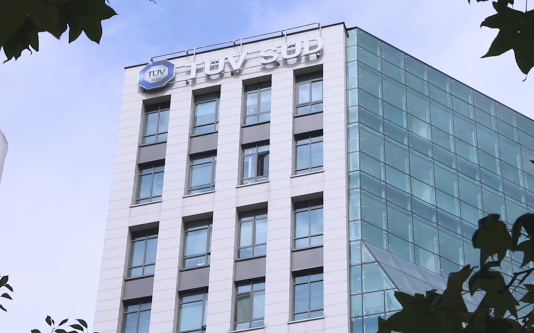 German battery expert finds green harmony in Jing