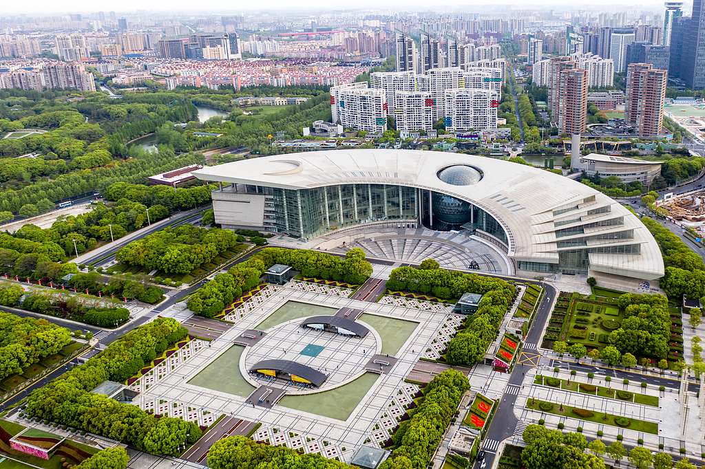 An aerial view of the Shanghai Science and Technology Museum.jpg