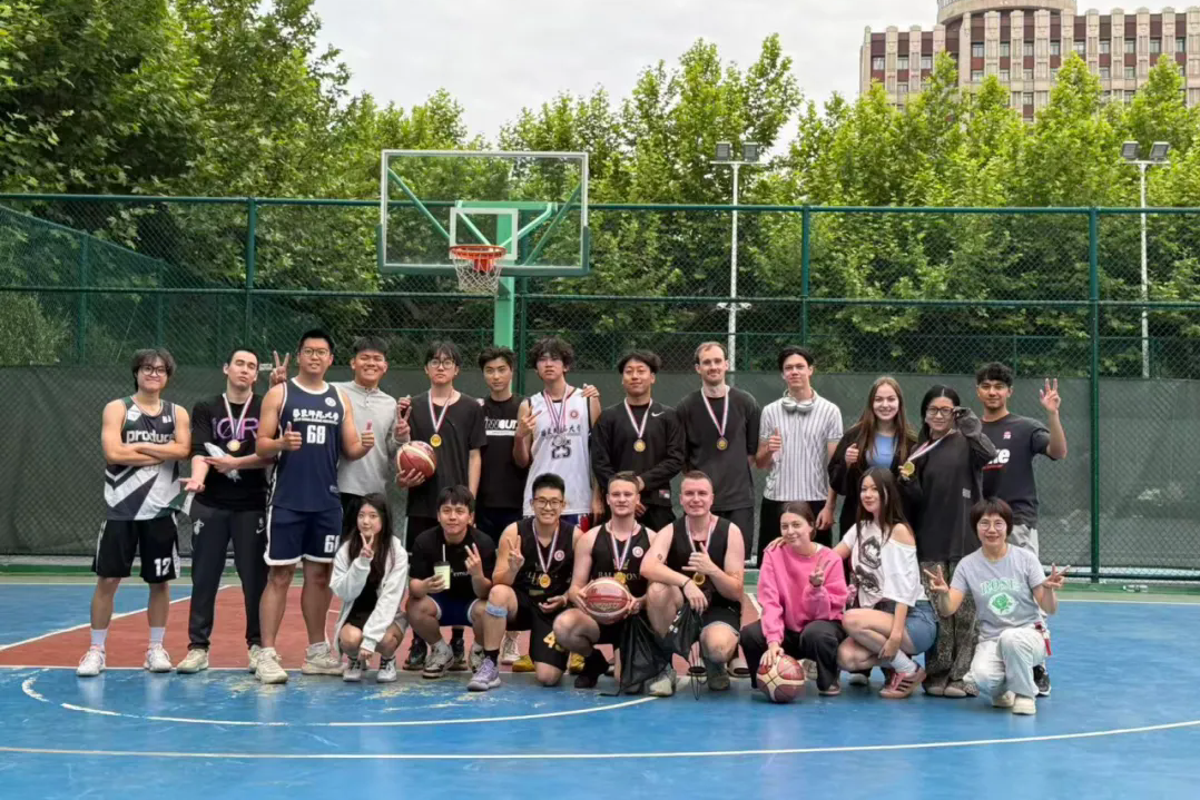 Calling all basketball enthusiasts at ECNU