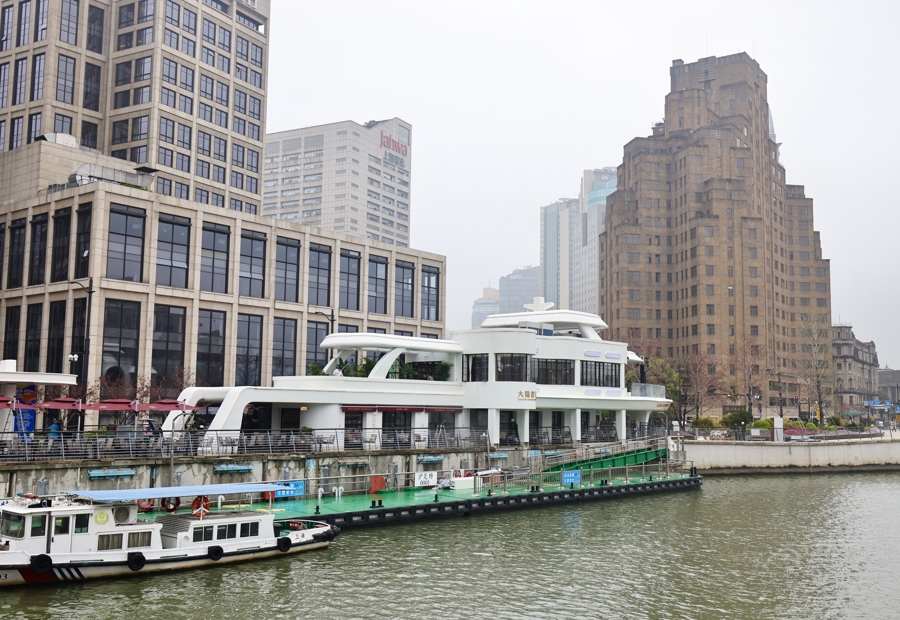 Shanghai's first cruise-themed bookstore opens