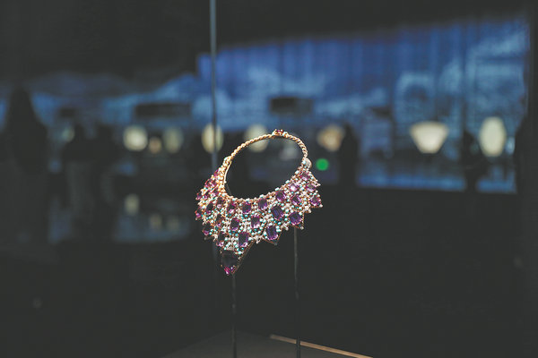 Chinese culture sparkles in French jewelry3.jpeg