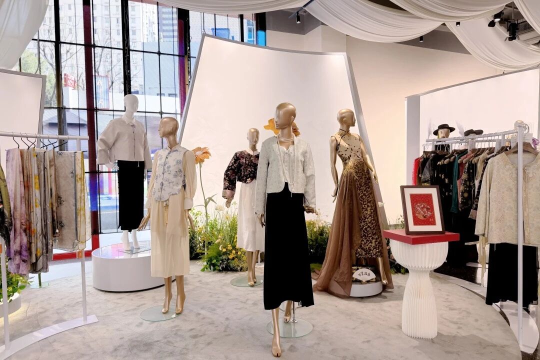 Explore Shanghai's custom fashion boutiques