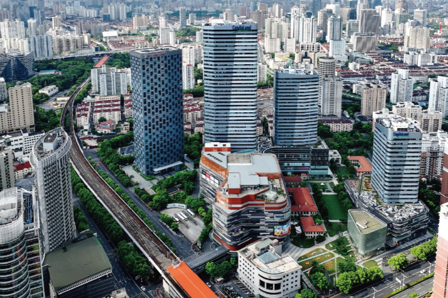 Better community services: Changning's 'human resources services enter buildings' initiative