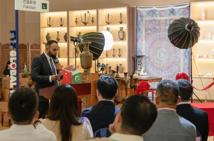 Pakistan launches Douyin merchandise pavilion in Shanghai