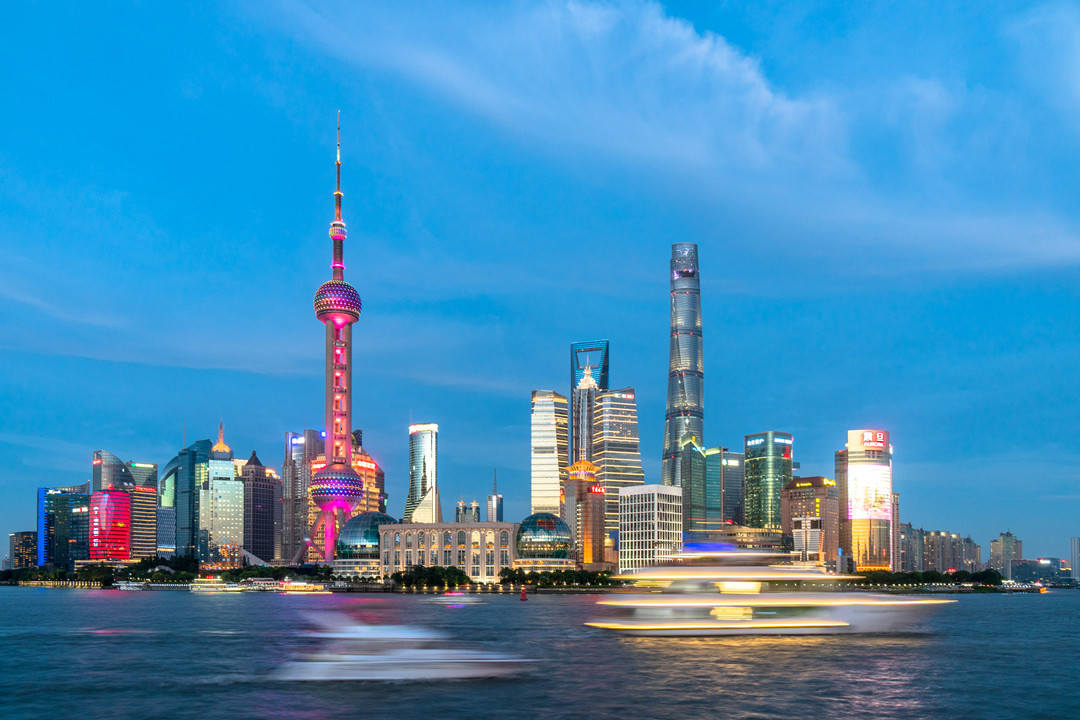 New Shanghai tour blends river cruise with skyscraper views