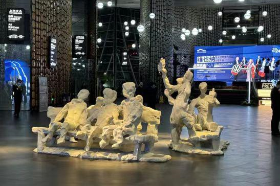  SHOAC unveils new sculpture