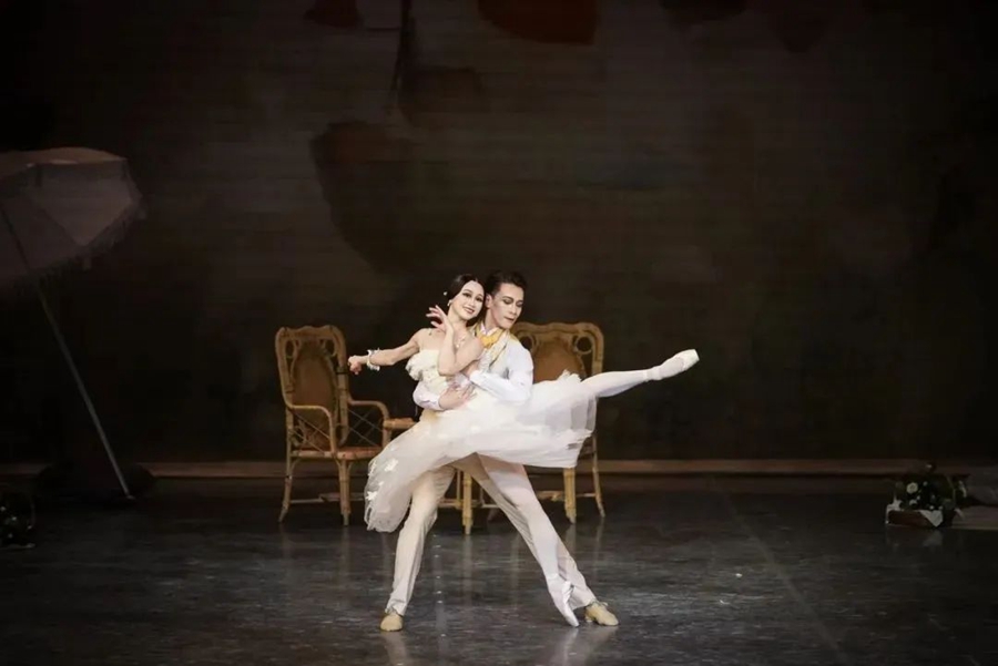 Ballet troupe celebrates friendship between Shanghai, Queensland 3.jpg