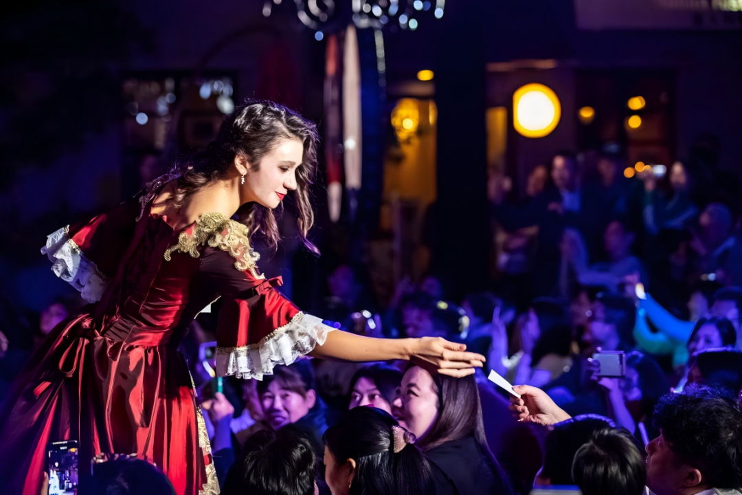 Global melodies unite at Shanghai City Lawn Concert