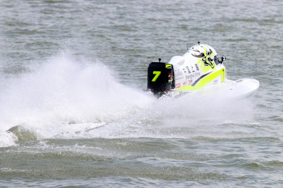 Powerboats splash into Shanghai as F1H2O kicks off-2.png