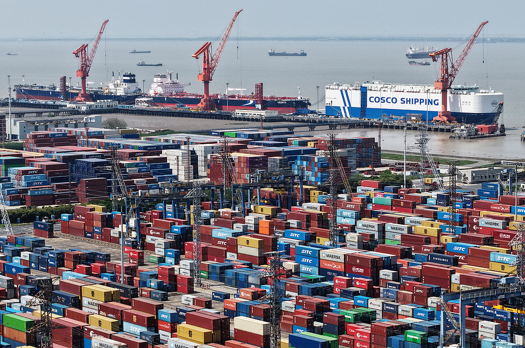 Shanghai Port on pace to reach record-high throughput
