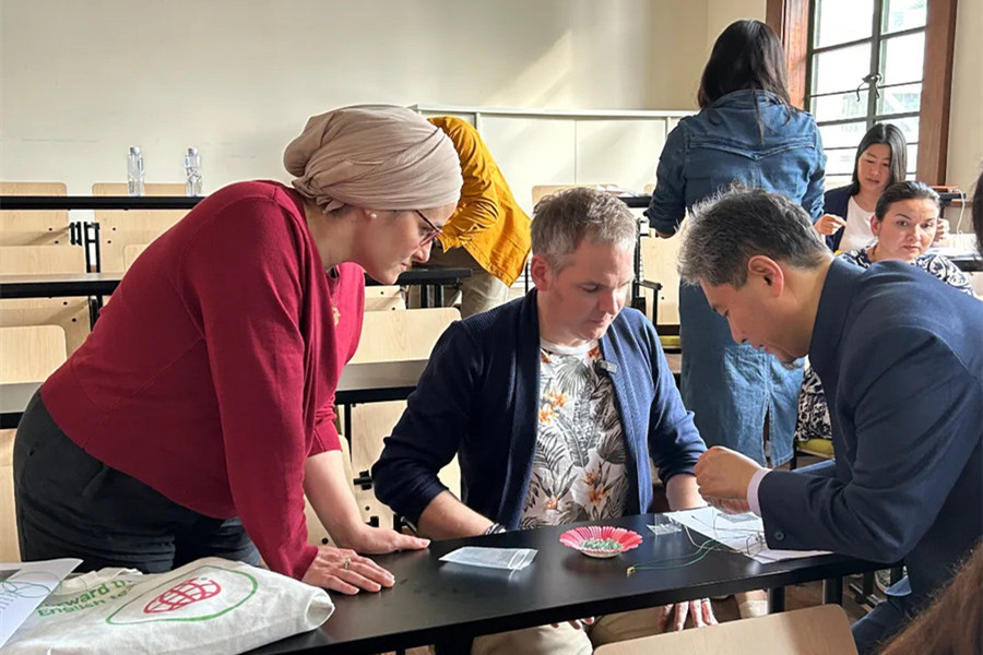 Learning Chinese the immersive way: Expats take on Hongkou 