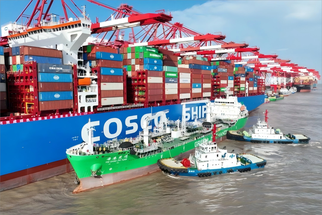 China's first methanol dual-fuel ship completes green bunkering in Shanghai