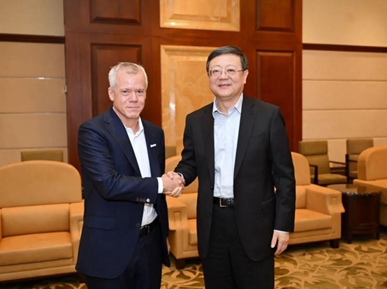 shanghai leadership2.jpg